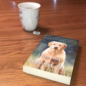 ❄️HOST PICK❄️ The Dog Who Saved Me Book